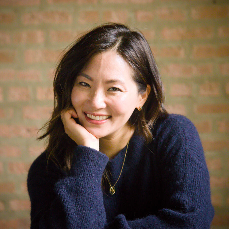 Vicki Kim - An entrepreneur, creative strategist, & business architect. As a seasoned leader in hospitality and co-founder of Ruxbin & Mott St. restaurants in Chicago, Vicki dedicates her time to seeing entrepreneurs thrive.